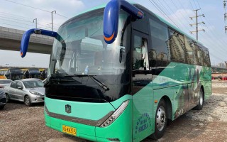 39座中通旅游车