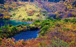 石头山简介，石头山旅游攻略