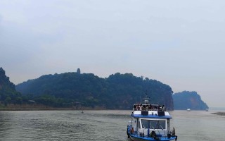 一日游 乐山大佛游江黄龙溪旅游团
