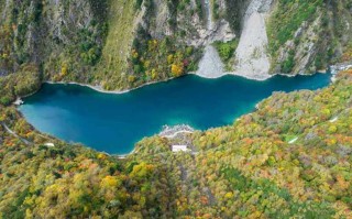 牛碾坪简介，牛碾坪旅游攻略