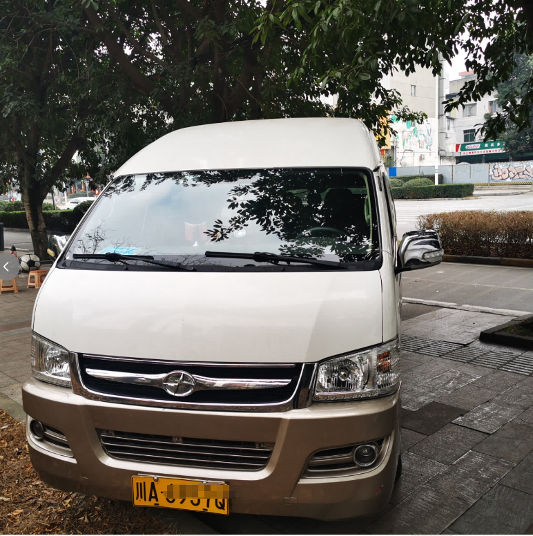 14座海狮小巴车-第3张图片-四川省中国青年旅行社