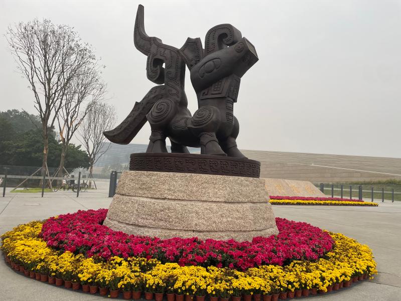 五日游,非遗寻宝大作战四川亲子营,都江堰,三星堆,梦回青城,熊猫基地,杜甫草堂,武侯祠-第2张图片-四川省中国青年旅行社 五日游,非遗寻宝大作战四川亲子营,都江堰,三星堆,梦回青城,熊猫基地,杜甫草堂,武侯祠-第2张图片-四川省中国青年旅行社